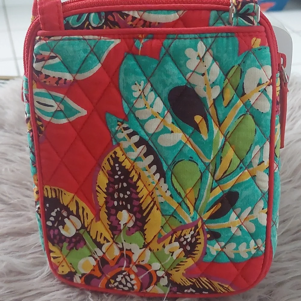SOLD!! VERA BRADLEY - Picture 4 of 12